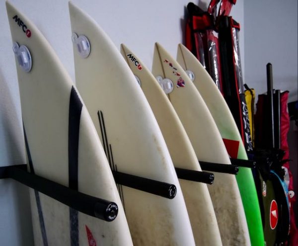 Garage-surfboard-rack-6boards